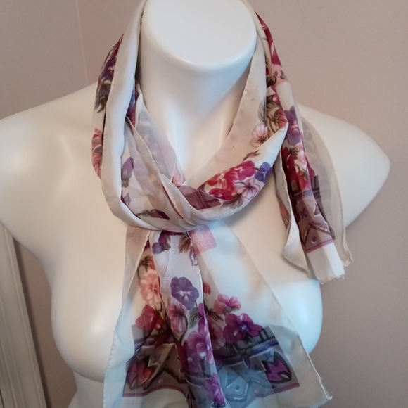 Accessories - Floral silk scarf